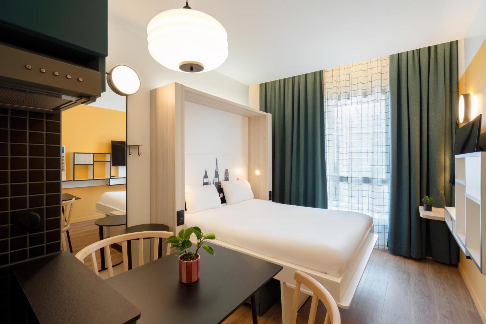 Aparthotel Adagio Access Rouen Centre Cathedrale ภายนอก รูปภาพ