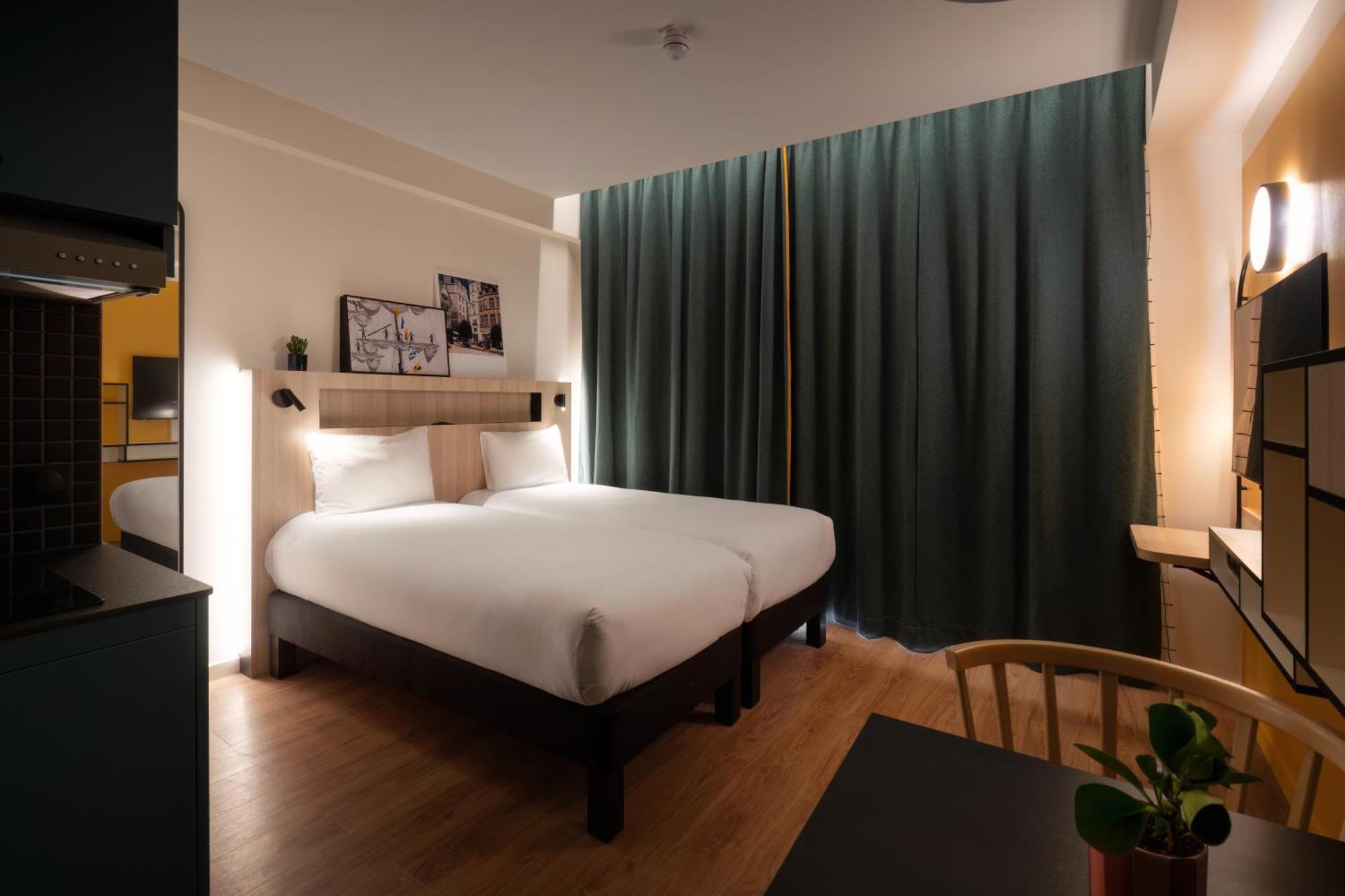 Aparthotel Adagio Access Rouen Centre Cathedrale ภายนอก รูปภาพ